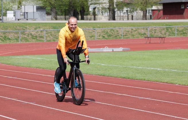 Cycling, Rait Ratasepp press event for 5000km European tour