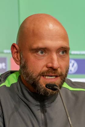 13 05 2026, xgrfx, Football DFB Cup Final, VfL Wolfsburg Press Conference and Final Training v l Stephan Lerch VfL Wolfsburg DFL DFB REGULATIONS PROHIBIT ANY USE OF PHOTOGRAPHS as IMAGE SEQUENCES and or QUASI VIDEO Cologne