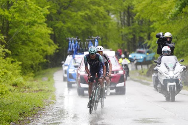 Portugal™s Afonso Oliveira Eulalio of Bahrain Victorious and Spain™s Igor Arrieta Lizarraga of UAE Team Emirates XRG during Stage 5 of the Giro d™Italia, from Praia a Mare to Potenza, Italy, Wednesday, May 13, 2026.  Copyright: xFabioxFerrari LaPressex
