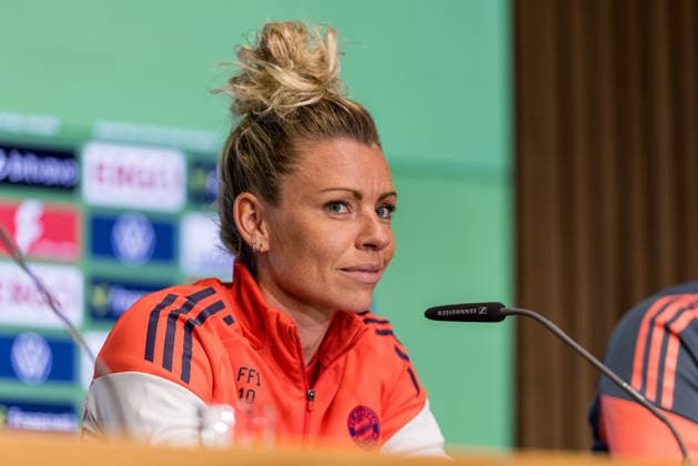 Press conference 46 DFB Cup Womens Final 13 05 2026 Linda Dallmann FC Bayern Munich, 10 during the press conference DFB Cup 46 Womens Final, VfL Wolfsburg FC Bayern Munich, Press conference, Cologne, RheinEnergiestadion on 13 05 2026 Copyright: xBEAUTIFULxSPORTS Wunderlx