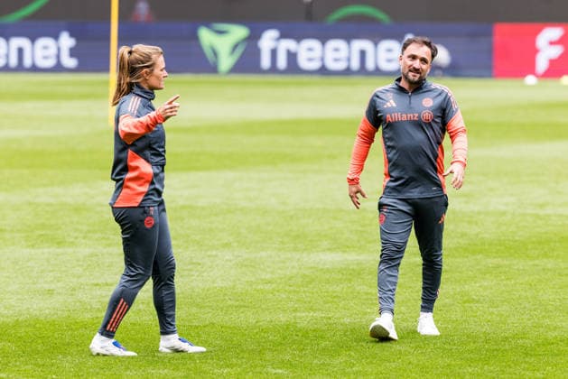 Final training FC Bayern Munich 13 05 2026 Jose Barcala FC Bayern Munich, Coach DFB Pokal 46 Final Women, VfL Wolfsburg FC Bayern Munich, Final training FC Bayern Munich, Cologne, RheinEnergiestadion on 13 05 2026 Copyright: xBEAUTIFULxSPORTS Wunderlx