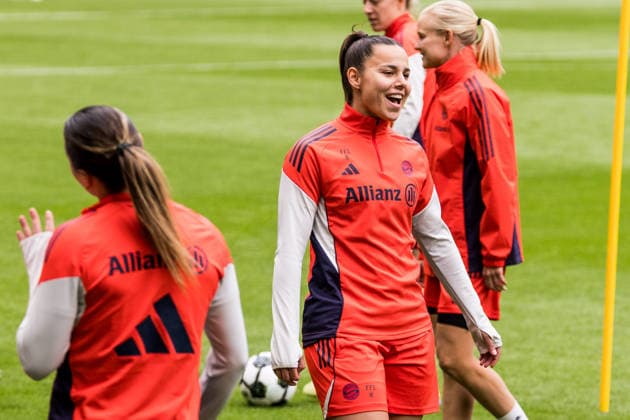 Final training FC Bayern Munich 13 05 2026 Lena Oberdorf FC Bayern Munich, 8 laughing DFB Pokal 46 Final Women, VfL Wolfsburg FC Bayern Munich, Final training FC Bayern Munich, Cologne, RheinEnergiestadion on 13 05 2026 Copyright: xBEAUTIFULxSPORTS Wunderlx