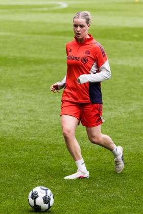 Final training FC Bayern Munich 13 05 2026 Alara Sehitler FC Bayern Munich, 14 on the ball DFB Pokal 46 Final Women, VfL Wolfsburg FC Bayern Munich, Final training FC Bayern Munich, Cologne, RheinEnergiestadion on 13 05 2026 Copyright: xBEAUTIFULxSPORTS Wunderlx