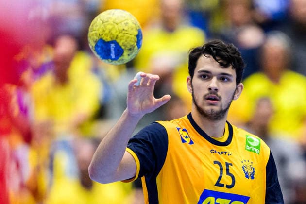260513 Nikola Roganovic of Sweden during the international friendly handball match between Sweden and Croatia on May 13, 2026 in Kristianstad Photo Petter Arvidson BILDBYRAN kod PA PA1213 handball handball handball träningsmatch sverige sweden croatia friendly match sverige bbeng sverige sweden  Copyright: PETTERxARVIDSON BB260513PA058