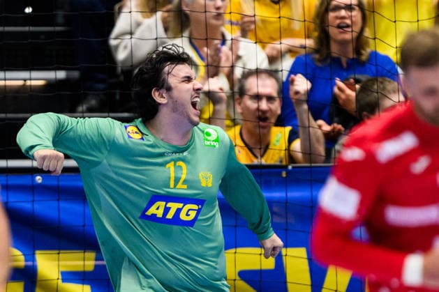 260513 Goalkeeper Marko Roganovic of Sweden celebrates during the international friendly handball match between Sweden and Croatia on May 13, 2026 in Kristianstad Photo Petter Arvidson BILDBYRAN kod PA PA1213 handball handball handball träningsmatch sverige sweden croatia friendly match sverige bbeng jubel sverige sweden celebrates  Copyright: PETTERxARVIDSON BB260513PA075