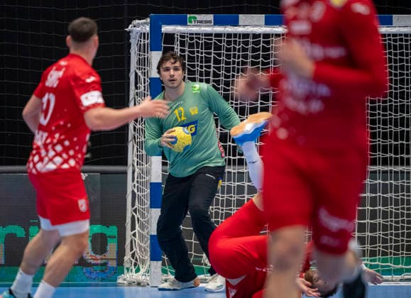 KRISTIANSTAD 2026 05 13 Sweden s goalkeeper Marko Roganovic saves during Wednesday s international handball match between Sweden and Croatia in Kristianstad Arena KRISTIANSTAD SWEDEN x50090x  Copyright: xJohanxNilssonx xTTx HANDBALL SWEDEN-CROATIA