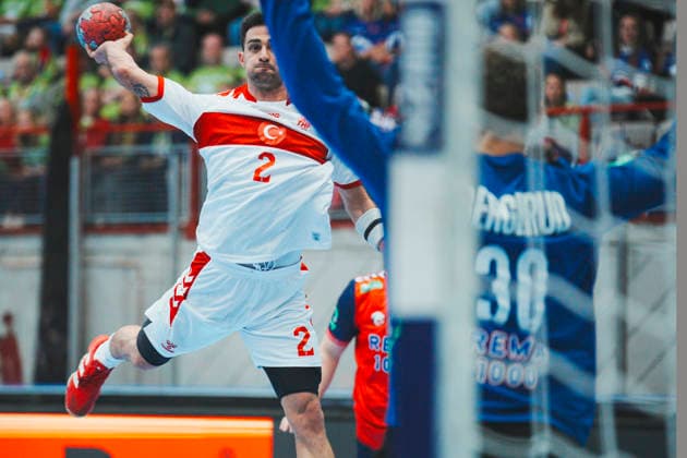 World Championship qualification men s handball Norway Turkey Gjovik 20260513 Turkey s Enis Harun Hacioglu during the World Championship qualifying match in men s handball between Norway and Turkey in Gjovik Olympic Mountain Hall Photo Stian Lysberg Solum NTB Gjovik Norway EDITORIAL USE ONLY RESTRICTED USE FOR BETTING COMPANIES  Copyright: xStianxLysbergxSolumx xNTBx