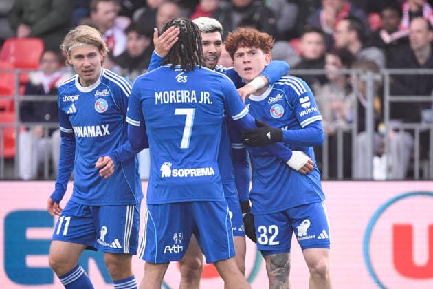 Stade Brestois 29 v RC Strasbourg Alsace - Ligue 1 McDonald s 2025 2026 11 Sebastian NANASI (rcsa) - 19 Julio ENCISO (rcsa) - 32 Valentin BARCO (rcsa) during the Ligue 1 McDonald s match between Brest and Strasbourg at Stade Francis Le Ble on May 13, 2026 in Brest, France. Brest France  Copyright: xEwenxGavetx 776496228