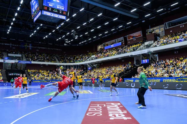 260513 Veron Nacinovic of Croatia and Jonathan Carlsbogard and Goalkeeper Mikael Appelgren of Sweden during the international friendly handball match between Sweden and Croatia on May 13, 2026 in Kristianstad Photo Petter Arvidson BILDBYRAN kod PA PA1213 handball handboll handball träningsmatch sverige sweden croatia friendly match sverige bbeng sverige sweden  Copyright: PETTERxARVIDSON BB260513PA092