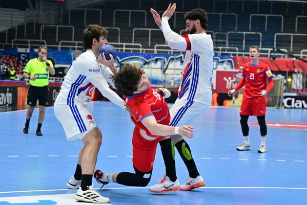 L-R Aymeric Zaepfel (FRA), Filip Tuma (CZE), Ludovic Fabregas (FRA) and Dusan Palat (CZE) in action during the World Handball Championship qualification playoff men s match: Czechia vs France in Brno, Czech Republic, May 13, 2026. (CTKxPhoto VaclavxSalek) CTKPhotoP2026051309074  CTKPhotoP2026051309074
