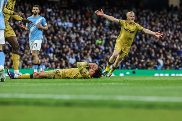 Premier League: Manchester City v Crystal Palace Adam Wharton of Crystal Palace reacts to a missed shot on goal during the Premier League match Manchester City vs Crystal Palace at Etihad Stadium, Manchester, United Kingdom on 13 May 2026 (Photo by Mark Cosgrove News Images) Manchester Etihad Stadium Greater Manchester United, ManU Kingdom Copyright: xMarkxCosgrove NewsxImagesx