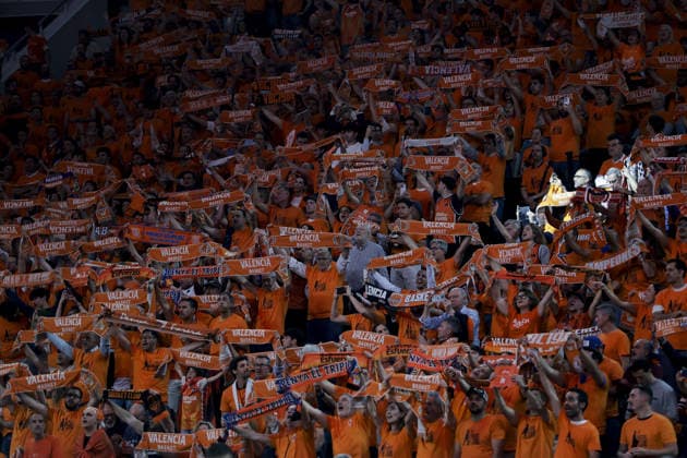 Valencia Basket v Panathinaikos AKTOR - EuroLeague VALENCIA , SPAIN - MAY 13: Valencia Basket fans are seen during EuroLeague match between Valencia Basket and Panathinaikos AKTOR Athens at Roig Arena in Valencia, Spain on May 13, 2026. Jose Miguel Fernandez Anadolu Valencia Spain. Editorial use only. Please get in touch for any other usage.  Copyright: x2026xAnadoluxJosexMiguelxFernandezx