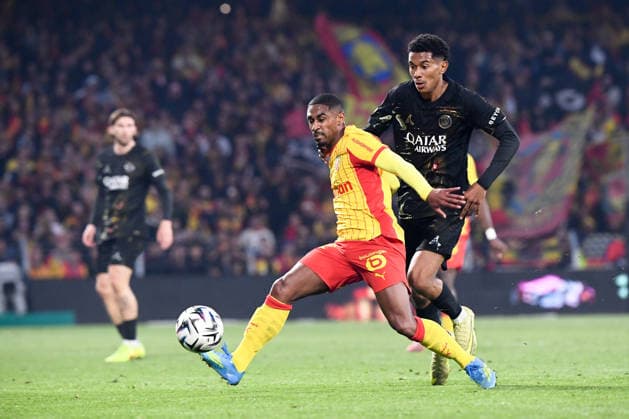 RC Lens v Paris Saint-Germain - Ligue 1 McDonald s 2025 2026 22 Wesley SAID (rcl) - 24 Senny MAYULU (psg) during the Ligue 1 McDonald s match between Lens and Paris at Stade Bollaert-Delelis on May 13, 2026 in Lens, France. Lens France  Copyright: xFEPx 776348352