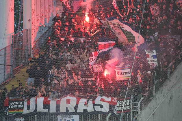 FOOTBALL : RC Lens vs Paris Saint-Germain - Ligue 1 J29 - 13 05 2026 Joie des supporters du PSG apres le but de Khvicha KVARATSKHELIA (PSG) lors du match RC Lens vs Paris Saint-Germain, Ligue 1 J29, stade Bollaert-Delelis, le 13 mai 2026 - photo Laurent Sanson PsnewZ  Copyright: xLaurentxSANSONx xPsnewZx