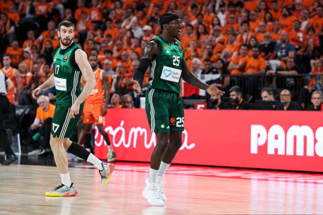 May 13, 2026, Valencia, Valencia, Spain: Kendrick Nunn of Panathinaikos AKTOR Athens protest during the EuroLeague Play Off Game 5 match between Valencia Basket and Panathinaikos Aktor Athens at Roig Arena on May 13, 2026 in Valencia, Spain. Valencia Spain - ZUMAa181 20260513_zaa_a181_178 Copyright: xIrinaxR.xHipolitox