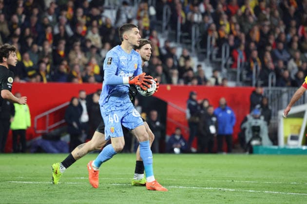 FOOTBALL : RC Lens vs Paris Saint-Germain - Ligue 1 J29 - 13 05 2026 Robin RISSER (RC Lens) lors du match RC Lens vs Paris Saint-Germain, Ligue 1 J29, stade Bollaert-Delelis, le 13 mai 2026 - photo Laurent Sanson PsnewZ  Copyright: xLaurentxSANSONx xPsnewZx