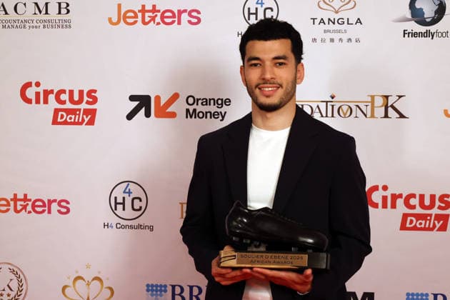 WOLUWE, BELGIUM - MAY 04: Zakaria El Ouahdi, player of KRC Genk, winner of the Belgian African Award, trophy for the best player of African origin in the 2026 Belgian football championship. Pictured in the Tangla Hotel Brussels. Brussels Brussels Belgium Copyright: xDimitrixCharlesx