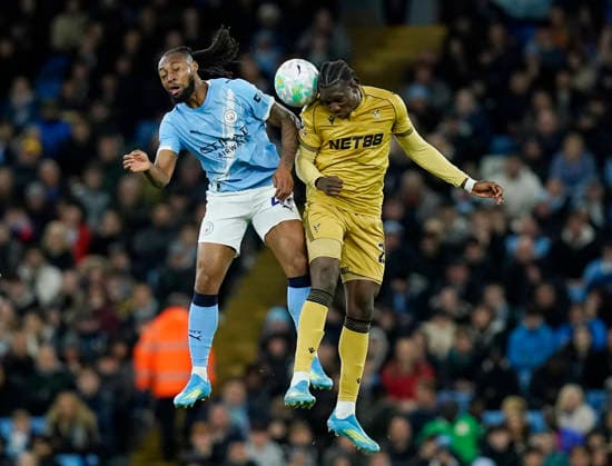 Manchester, England, 13th May 2026. Antoine Semenyo of Manchester City (l) and Jaydee Canvot of Crystal Palace (r) during the Manchester City vs Crystal Palace Premier League match at the Etihad Stadium, Manchester. Picture credit should read: Andrew Yates Sportimage EDITORIAL USE ONLY. No use with unauthorised audio, video, data, fixture lists, club league logos or live services. Online in-match use limited to 120 images, no video emulation. No use in betting, games or single club league player publications. SPI_052_AY_Man_City_Palace SPI-4799-0050