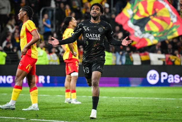 May 13, 2026, Lens, France, France: Ibrahim MBAYE of PSG celebrates his goal during the Ligue 1 match between RC Lens and Paris Saint-Germain (PSG) at Bollaert-Delelis Stadium on May 13, 2026 in Lens, France. RC Lens V Paris Saint-Germain - Ligue 1  - ZUMAm308 20260513_zsp_m308_012 Copyright: xMatthieuxMirvillex