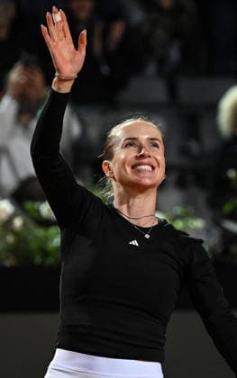 May 13, 2026, Rome, Italy: Elina Svitolina of Ukraine celebrates the victory after her women s singles quarterfinals match against Elena Rybakina (not pictured) at the Italian Open tennis tournament in Rome, Italy, 13 May 2026. ANSA RICCARDO ANTIMIANI. Italian Open Tennis Tournament  - ZUMAa110 20260513_zaf_a110_054 Copyright: xRiccardoxAntimianix