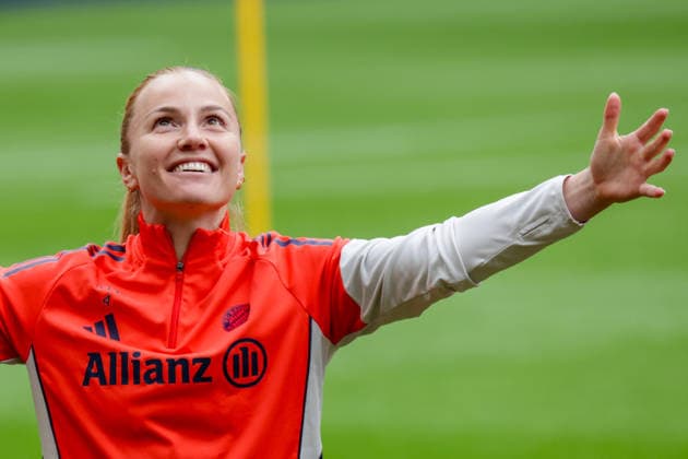 13 05 2026, xgrfx, Football DFB Cup Final, FC Bayern Munich Press Conference and Final Training v l Glodis Viggosdottir FC Bayern Munich DFL DFB REGULATIONS PROHIBIT ANY USE OF PHOTOGRAPHS as IMAGE SEQUENCES and or QUASI VIDEO Cologne