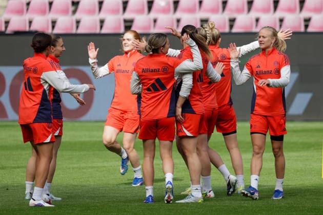 13 05 2026, xgrfx, Football DFB Cup Final, FC Bayern Munich Press Conference and Final Training v l Barbara Dunst, Pernille Harder FC Bayern Munich DFL DFB REGULATIONS PROHIBIT ANY USE OF PHOTOGRAPHS as IMAGE SEQUENCES and or QUASI VIDEO Cologne