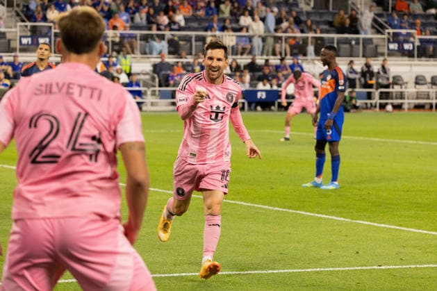 CINCINNATI, OH - MAY 13: Inter Miami CF Forward Lionel Messi (10) celebrates after a goal in the second half during the MLS, Fussball Herren, USA match between FC Cincinnati and Inter Miami CF on May 13th, 2026 at TQL Stadium in Cincinnati, OH (Photo by Michael Brown Icon Sportswire) SOCCER: MAY 13 MLS FC Cincinnati vs Inter Miami CF EDITORIAL USE ONLY Icon27026051338