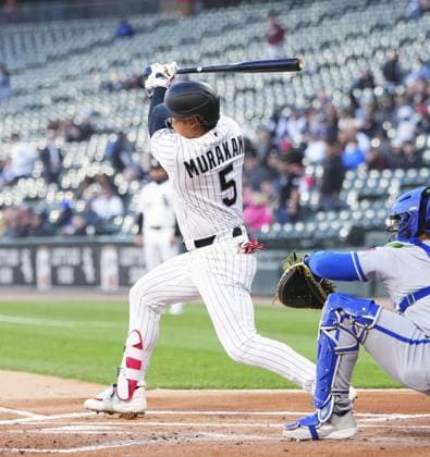 Baseball: Royals vs. White Sox Munetaka Murakami of the Chicago White Sox hits a single in the first inning of a baseball game against the Kansas City Royals at Rate Field in Chicago on May 13, 2026.  A14AA0005555095P