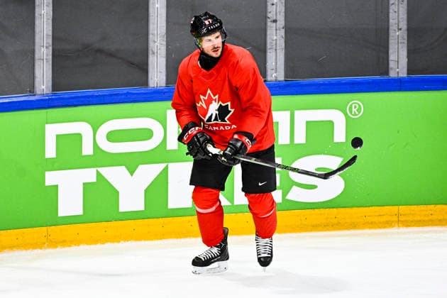 Canada national Ice hockey, Eishockey team training session at the 2026 IIHF Ice Hockey World Championship, WM, Weltmeisterschaft in Fribourg, Switzerland, on May 14, 2026. Pictured Sidney Crosby of Canada. (CTKxPhoto RadekxPetrasek) CTKPhotoP2026051405509  CTKPhotoP2026051405509