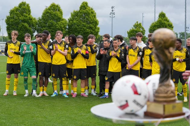 Thursday, 14 05 2026 Season 2025 2026 Final U17 Westfalenpokal at BVB Fußballpark Hohenbuschei, Dortmund, Germany BV Borussia Dortmund U17 VfL Bochum U17 The BVB U17 team at the award ceremony