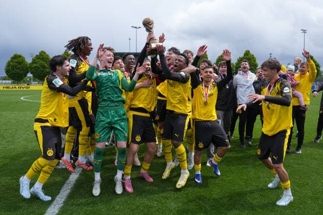Thursday, 14 05 2026 Season 2025 2026 Final U17 Westfalenpokal at BVB Fußballpark Hohenbuschei, Dortmund, Germany BV Borussia Dortmund U17 VfL Bochum U17 BVB U17 celebrates winning the Westfalenpokal