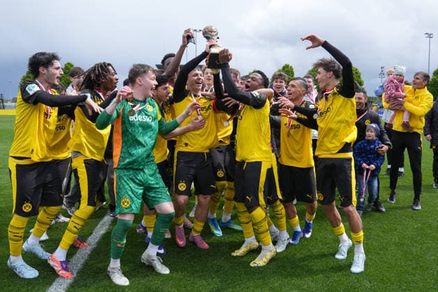 Thursday, 14 05 2026 Season 2025 2026 Final U17 Westfalenpokal at BVB Fußballpark Hohenbuschei, Dortmund, Germany BV Borussia Dortmund U17 VfL Bochum U17 BVB U17 celebrates winning the Westfalenpokal