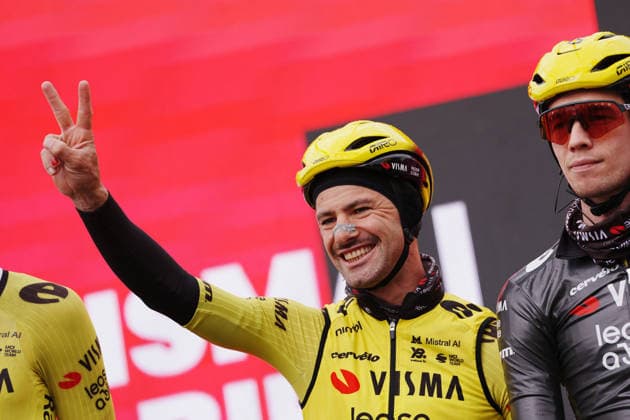 Belgium™s Victor Campenaerts of Team Visma Lease A Bike during Stage 6 of the Giro d™Italia, from Paestum to Naples, Italy, Thursday, May 14, 2026.  Copyright: xGianxMattiaxD Albertox xLaPressex