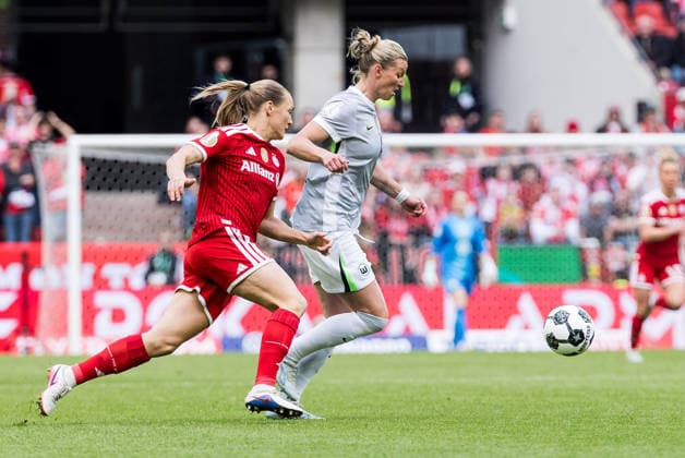 DFB Pokal 46 Womens Final, VfL Wolfsburg FC Bayern Munich, 14 05 2026 duel Magdalena Eriksson FC Bayern Munich, 5 , Alexandra Popp VfL Wolfsburg, 11 DFB Pokal 46 Womens Final, VfL Wolfsburg FC Bayern Munich, Cologne, RheinEnergieSTADION on 14 05 2026 Copyright: xBEAUTIFULxSPORTS Wunderlx