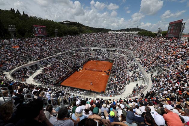 (260514) -- ROME, May 14, 2026 -- People watch the men s singles quarterfinal match between Jannik Sinner of Italy and Andrey Rublev of Russia at the ATP, Tennis Herren Italian Open in Rome, Italy, May 14, 2026. ) (SP)ITALY-ROME-TENNIS-ATP-ITALIAN OPEN-MEN S SINGLES-QUARTERFINAL LixJing 