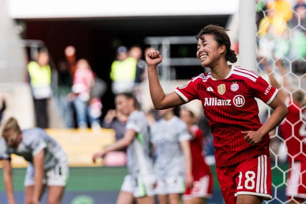 DFB Pokal 46 Womens Final, VfL Wolfsburg FC Bayern Munich, 14 05 2026 Celebration for 0 3 by Momoko Tanikawa FC Bayern Munich, 18 , Goal, Goal celebration DFB Pokal 46 Womens Final, VfL Wolfsburg FC Bayern Munich, Cologne, RheinEnergieSTADION on 14 05 2026 Copyright: xBEAUTIFULxSPORTS Wunderlx