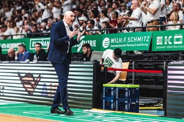 Przemyslaw Frasunkiewicz Head Coach Rostock Seawolves on the sideline, Vet Concept Gladiators Trier vs Rostock Seawolves, Basketball, easyCredit BBL, Play Ins, Season 2025 2026, 14 05 2026 Vet Concept Gladiators Trier vs Rostock Seawolves, Basketball, easyCredit BBL, Play Ins, Season 2025 2026, 14 05 2026 Copyright: xEibner-Pressefoto AlexanderxNeisx EP_ANS