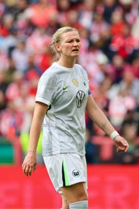 Cologne, Germany 14 May 2026 46 DFB Cup Womens Final 2026 VfL Wolfsburg Women vs FC Bayern Munich Women In the picture Alexandra Popp VfL Copyright: HMBxMedia MadeleinexFantini