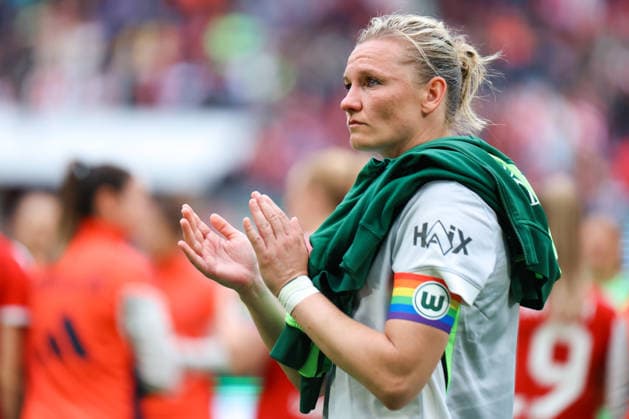 DFB Pokal 46 Womens Final, VfL Wolfsburg FC Bayern Munich, 14 05 2026 Alexandra Popp VfL Wolfsburg, 11 after the DFB Pokal 46 Womens Final, VfL Wolfsburg FC Bayern Munich Cologne, RheinEnergieSTADION 14 05 2025 Copyright: xBEAUTIFULxSPORTS Freisenx
