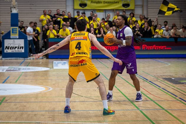 Gian Bahattin Aydinoglu Bozic Estriche Knights Kirchheim, 04 Jordan Sears BG Goettingen, 03 GER, Bozic Estriche Knights Kirchheim vs BG Goettingen, BARMER 2 Basketball Bundesliga, Playoffs Game 4, Season 2025 2026, 14 05 2026 GER, Bozic Estriche Knights Kirchheim vs BG Goettingen, BARMER 2 Basketball Bundesliga, Playoffs Game 4, Season 2025 2026, 14 05 2026 Goeppingen Copyright: xEibner-Pressefoto NinaxSanderx EP_NSR