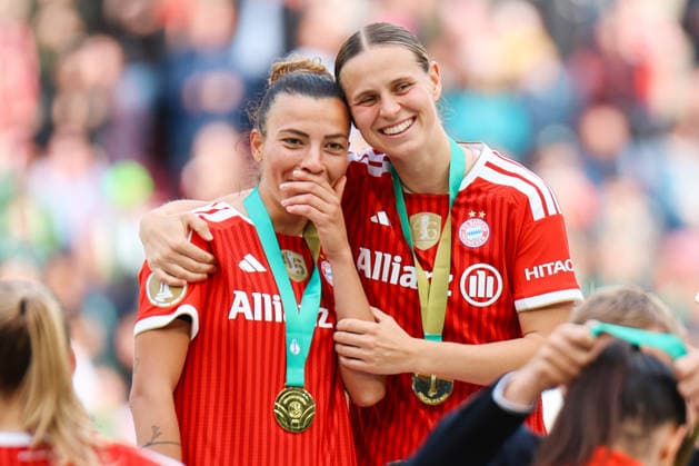 DFB Cup 46 Womens Final, VfL Wolfsburg FC Bayern Munich, 14 05 2026 Arianna Caruso FC Bayern Munich, 27 Klara Bühl FC Bayern Munich, 17 DFB Cup 46 Womens Final, VfL Wolfsburg FC Bayern Munich Cologne, RheinEnergieSTADION 14 05 2025 Copyright: xBEAUTIFULxSPORTS Freisenx