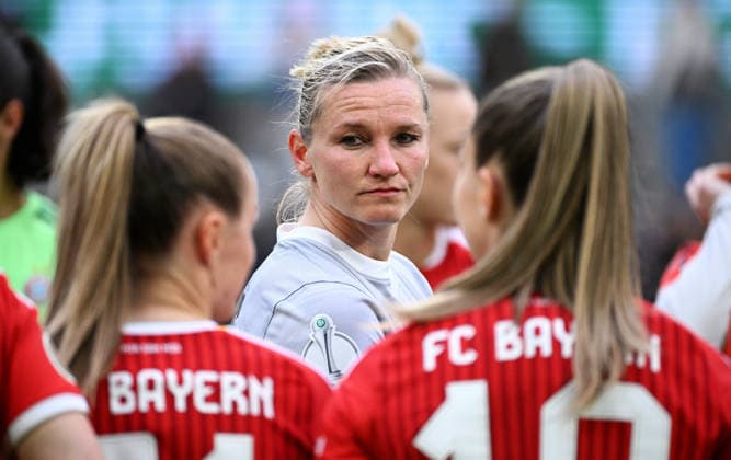 Football, Germany, Women, Season 2025 2026, DFB Cup Final, Rhein Energie Stadium Cologne, VfL Wolfsburg FC Bayern Munich 0 4 Alexandra Popp WOL Disappointment, frustration, action