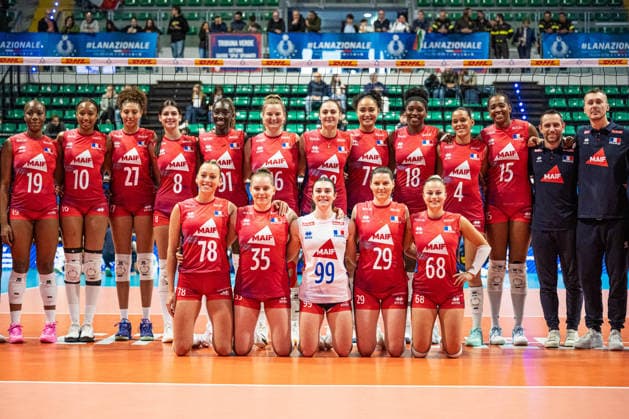 IPA84692177 - France team - BPER Test Match - Italy Women vs France Women. Biella Forum in Biella, Italy on May 14, 2026.  Copyright: xRiccardoxSpadettoxDexPaulis IPAxSportx xx 84692177