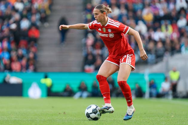 DFB Cup 46 Womens Final, VfL Wolfsburg FC Bayern Munich, 14 05 2026 Klara Bühl FC Bayern Munich, 17 DFB Cup 46 Womens Final, VfL Wolfsburg FC Bayern Munich Cologne, RheinEnergieSTADION 14 05 2025 Copyright: xBEAUTIFULxSPORTS Freisenx