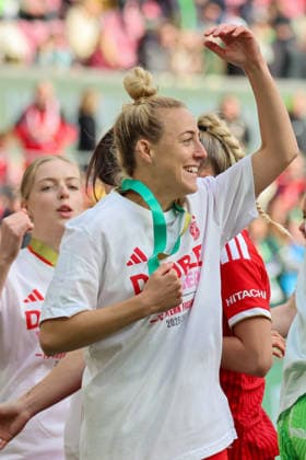 Cologne, Germany 14 May 2026 46 DFB Cup Final Women 2026 VfL Wolfsburg Women vs FC Bayern Munich Women In the picture Carolin Simon FCB Copyright: HMBxMedia MadeleinexFantini