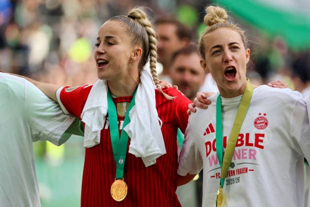Cologne, Germany 14 May 2026 46 DFB Cup Womens Final 2026 VfL Wolfsburg Women vs FC Bayern Munich Women Pictured from left Giulia Gwinn FCB and Carolin Simon FCB Copyright: HMBxMedia MadeleinexFantini