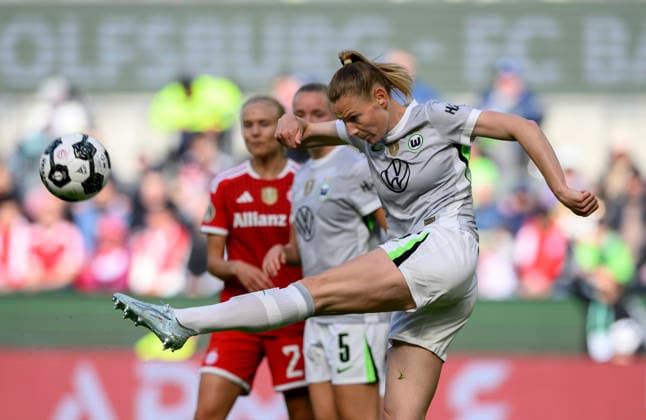 Sarai LINDER WOB Aktion DFB Pokal der Frauen Finale 2026, VfL Wolfsburg WOB FC Bayern Muenchen M 0 4, am 14 05 2026 in Koeln Germany DFB regulations prohibit any use of photographs as image sequences and or quasi video Â