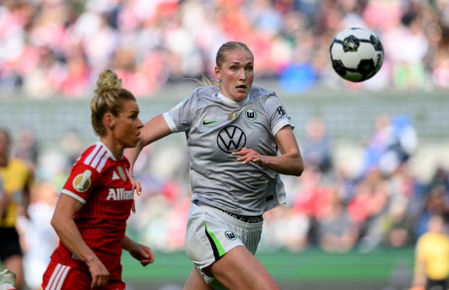 l r Linda DALLMANN M , Camilla KUEVER KÜVER WOB action, duel DFB Pokal der Frauen Finale 2026, VfL Wolfsburg WOB FC Bayern Muenchen M 0 4, am 14 05 2026 in Koeln Germany DFB regulations prohibit any use of photographs as image sequences and or quasi video Â