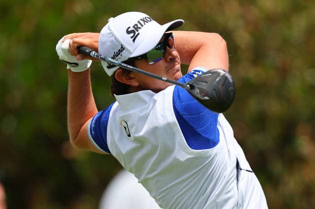 NEWTON SQUARE, PA - MAY 14: Nico Echavarria of Columbia tees off at the first tee during round 1 of the 2026 PGA, Golf Herren Championship on May 14, 2026 at Aronimink Golf Club in Newtown Square, Pennsylvania. (Photo by Rich Graessle Icon Sportswire) GOLF: MAY 14 PGA PGA Championship EDITORIAL USE ONLY Icon260514254711