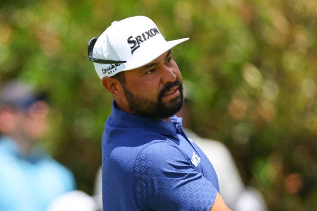 NEWTON SQUARE, PA - MAY 14: J.J. Spaun of the United States tees off at the first tee during round 1 of the 2026 PGA, Golf Herren Championship on May 14, 2026 at Aronimink Golf Club in Newtown Square, Pennsylvania. (Photo by Rich Graessle Icon Sportswire) GOLF: MAY 14 PGA PGA Championship EDITORIAL USE ONLY Icon260514255211